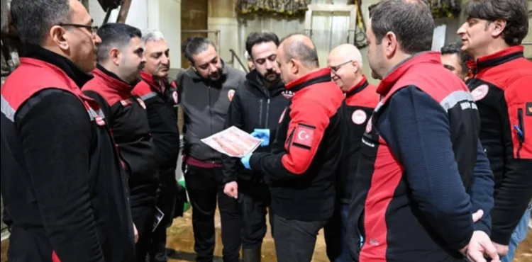 İl Müdürü Saklav’dan ‘yağsız kesim’ denetimi