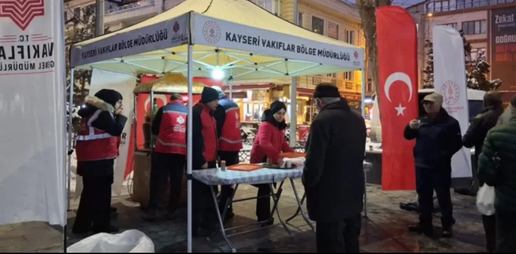 Kayseri Vakıflar Bölge Müdürlüğü’nden Berat Kandili İkramı