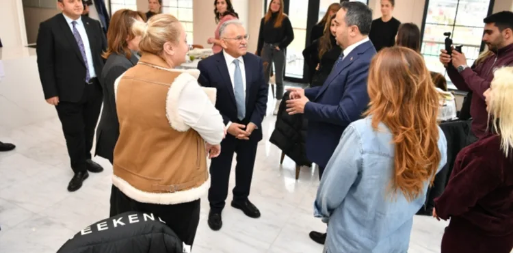 KAYSERİ BÜYÜKŞEHİR, PARİS’TEN ERCİYES’E TANITIM KÖPRÜSÜ KURDU