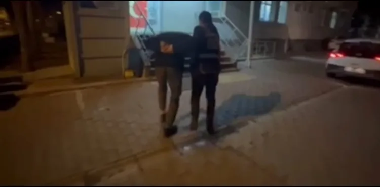 Otobüs akülerini çalan şüpheli yakalandı