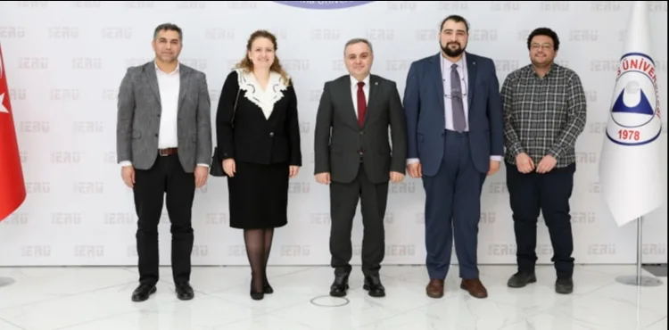 ERÜ’de “Uzay Radyasyonunda Hayatta Kalmak” Konulu Konferans Düzenlendi