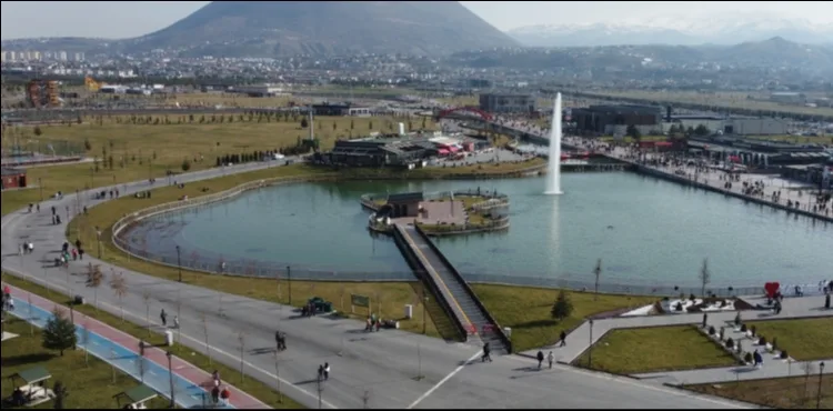 BÜYÜKŞEHİR’İN VİZYON PROJESİ MİLLET BAHÇESİ, KAYSERİLİLERİN BULUŞMA NOKTASI OLDU