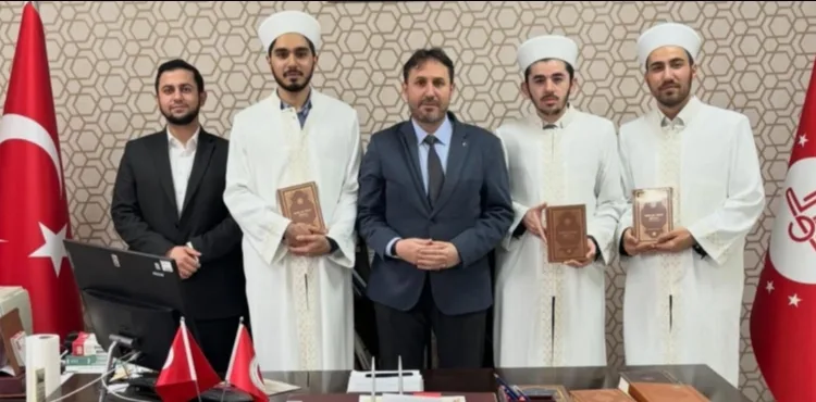 Yeşilhisar’da din görevlilerine cübbe ve sarık merasimi