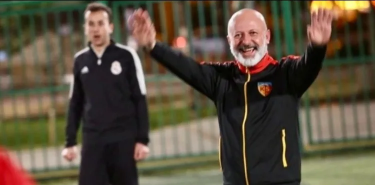 KOCASİNAN BELEDİYE SPOR KAYSERİ ŞAMPİYONU OLDU!