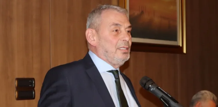 Erciyes Anadolu Holding yönetimi, basın mensuplarıyla iftarda buluştu