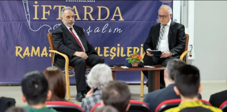 BAŞKAN YALÇIN GENÇLERLE RAMAZAN SÖYLEŞİSİNDE