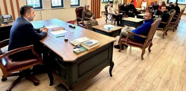 Diyanet’in 102’nci yılında öğrencilerden İl Müftüsü Ayvaz’a ziyaret