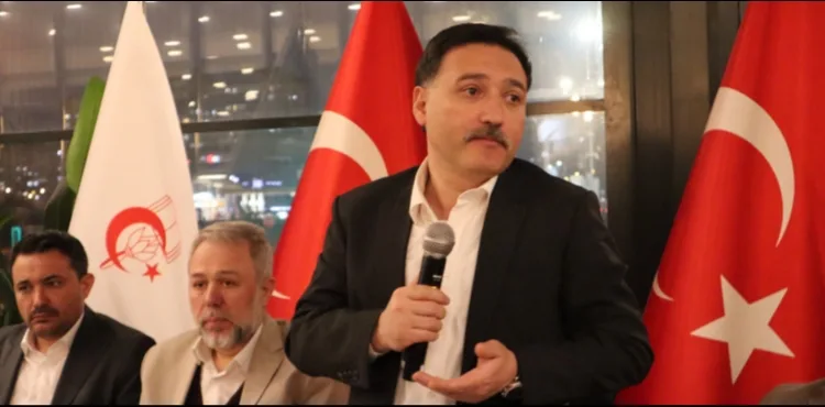 Vali Gökmen Çiçek: Al bayrağımız özgür ve hür bir şekilde dalgalanıyor