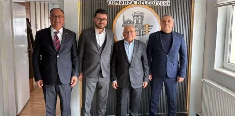 Başkan Büyükkılıç ile AK Parti İl Başkanı Okandan'dan Osman Koç'a ziyaret