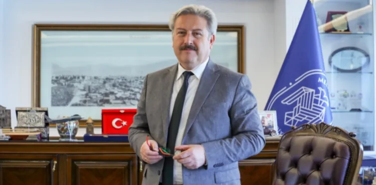BAŞKAN PALANCIOĞLU: "KADİR GECESİ, ARINMANIN, BİRLİK VE BERABERLİĞİN ÇAĞRISIDIR.”