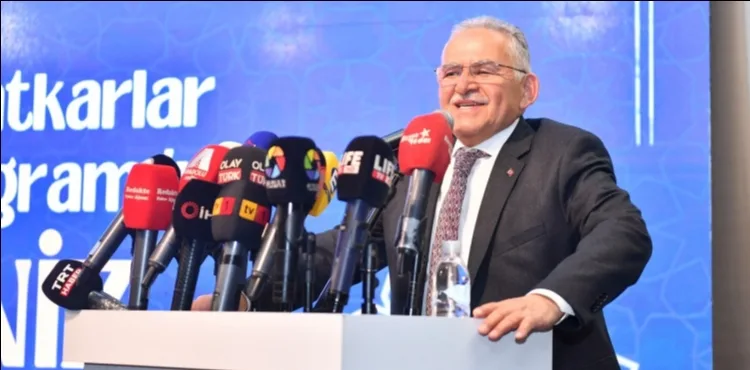 BÜYÜKKILIÇ ESNAFLA BULUŞTU, KAYSERİ KADİR GECESİ’NDE TEK YÜREK OLDU