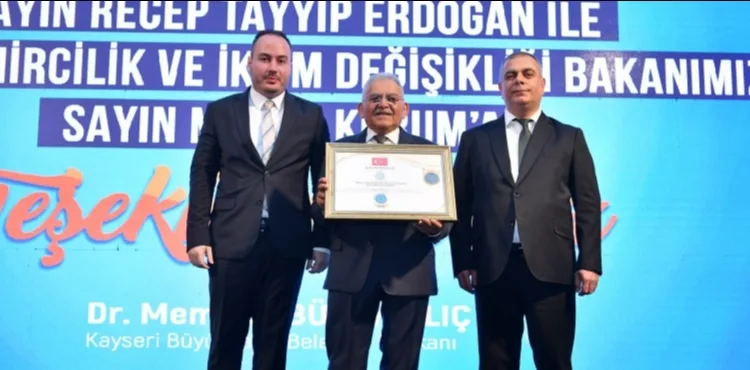 BAŞKAN BÜYÜKKILIÇ’IN ÖNCÜLÜĞÜNDE KASKİ’YE YAPAY ZEKÂ PROJESİYLE ÖDÜL