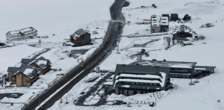 Erciyes’te kayak sezonu nisan sonuna kadar uzadı