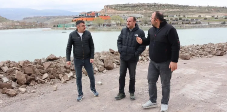 İncesu Marina’da çevre düzenleme çalışmaları hız kazandı
