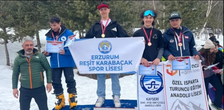 Kayserili kayakçılar, Sarıkamış’taki yarışlarda 28 madalya kazandı