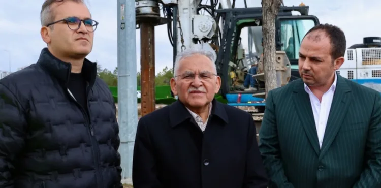 BAŞKAN BÜYÜKKILIÇ, KARTAL KATLI KAVŞAĞI PROJESİNİ SAHADA İNCELEDİ