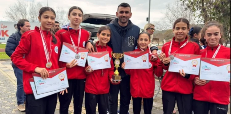 Kayserili sporcu Nursena’dan Türkiye şampiyonluğu