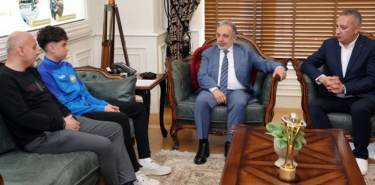 TALAS SPORCU FABRİKASI'NDA MİLLİ GURUR