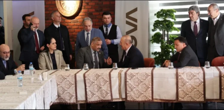 Dışişleri eski Bakanı Çavuşoğlu, Kayseri protokolü ile bir araya geldi
