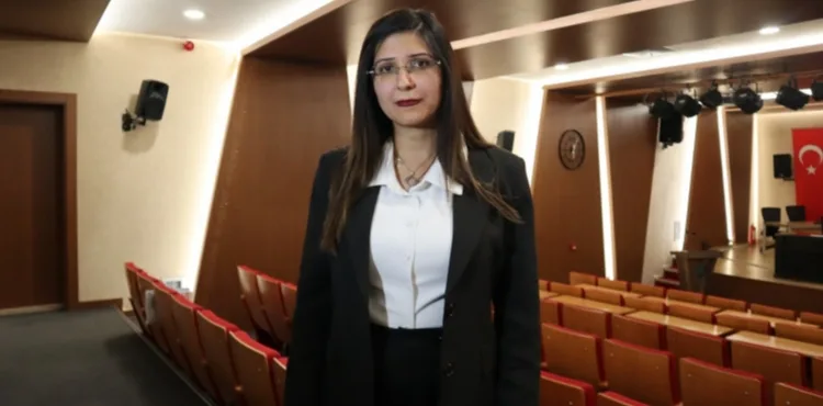 İYİ Partili Hakkomaz: Belediyenin yaklaşık 23 dairelik bir zarar kaybı var