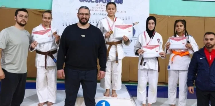 Kayserili 2 judocu Aksaray’dan madalya ile döndü