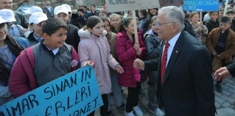 BAŞKAN BÜYÜKKILIÇ, MİMAR SİNAN’I DOĞDUĞU TOPRAKLARDA ANDI