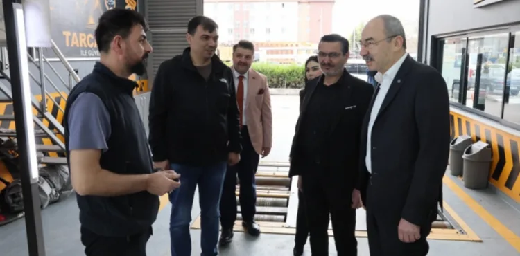 Başkan Gülsoy’dan Yeni Sanayi’de Esnaf Ziyareti