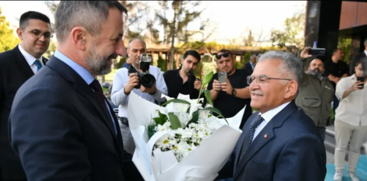 BAŞKAN BÜYÜKKILIÇ, ÇEKYA'NIN ANKARA BÜYÜKELÇİSİ STEPANEK'İ AĞIRLADI