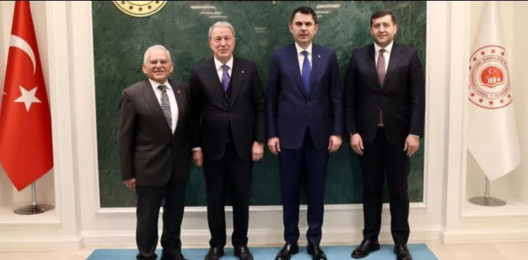 AK Parti’li Akar ile MHP’li Ersoy’dan Bakan Kurum’a ziyaret