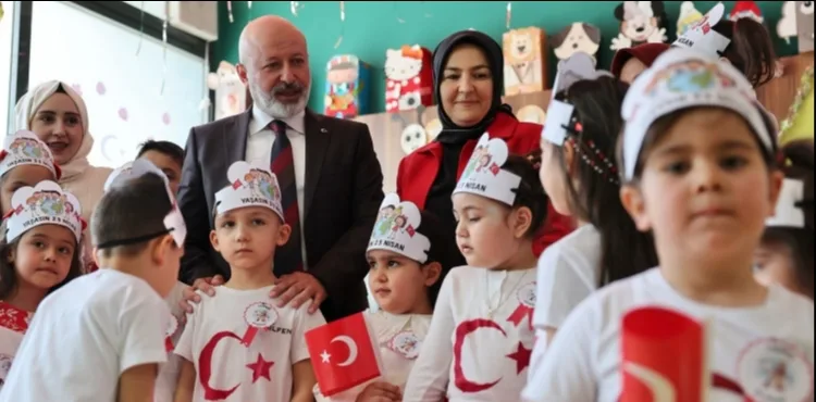 BAŞKAN ÇOLAKBAYRAKDAR’DAN 23 NİSAN MESAJI