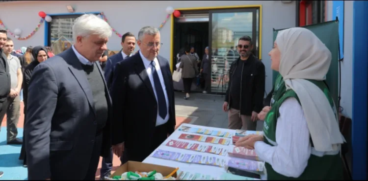 BÜYÜKŞEHİR’İN ÇOCUK KÜTÜPHANESİ’NDE “KAYSERİ KENT KONSEYİ 23 NİSAN” ETKİNLİĞİ