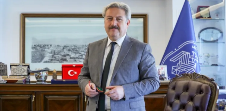 BAŞKAN PALANCIOĞLU 1 MAYIS EMEK VE DAYANIŞMA GÜNÜ’NÜ KUTLADI