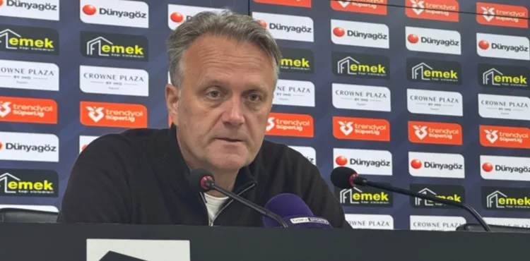 KAYSERİSPOR TEKNİK DİREKTÖRÜ ERLİNG MOE: BAŞARACAĞIMIZA İNANIYORUM