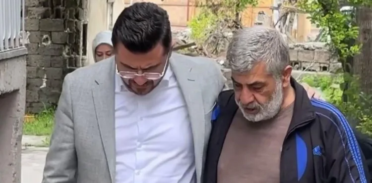 AK Parti Kayseri Teşkilatı 30 Günde 14 Bin 526 Haneyi Ziyaret Etti