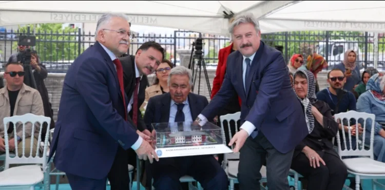 MELİKGAZİ BELEDİYESİ KAZIM KARABEKİR İLKOKULU VE ORTAOKULU AÇILDI