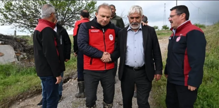 İl Müdürü Saklav’dan Doludan Zarar Gören Tarım Alanlarında İnceleme