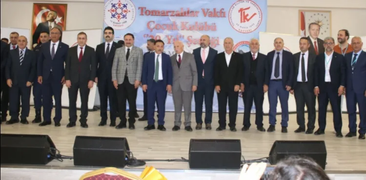 TOMARZA’DA 20 YILLIK GELENEK COŞKUYLA KUTLANDI