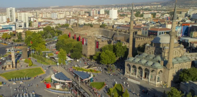 BÜYÜKŞEHİR, KURBAN BAYRAMI İÇİN TÜM TEDBİRLERİ ALDI: KAYSERİ, BAYRAMA HAZIR