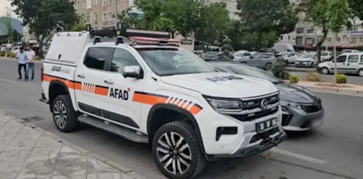 Kayseri'de AVM'ye Asılsız 'Canlı Bomba' İhbarı: 13 Yaşındaki Çocuk Yakalandı