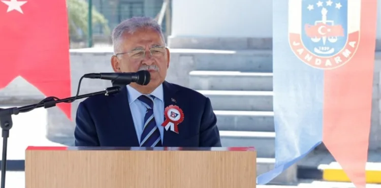 “BAYRAĞIMIZIN ÖZGÜRCE DALGALANMASINDA JANDARMAMIZIN FEDAKÂRLIĞI VAR