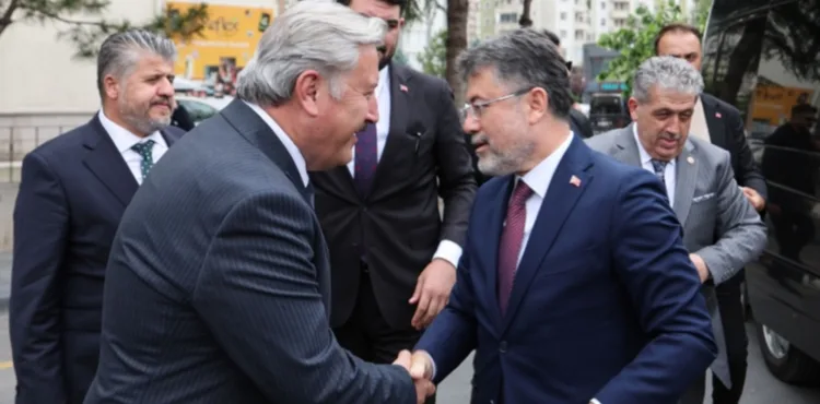 ÇARŞI MELİKGAZİ, TARIM VE ORMAN BAKANI İBRAHİM YUMAKLI’NIN KATILIMIYLA RESMEN AÇILDI
