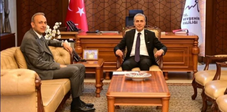 VAKIFLAR BÖLGE MÜDÜRÜ SEÇİLİR’DEN VALİ HÜSEYİN KÖK’E HAYIRLI OLSUN ZİYARETİ