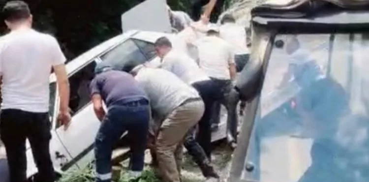 Yahyalı'da otomobil su kanalına düştü: 1 yaralı