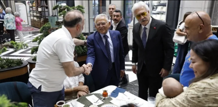 BAŞKAN BÜYÜKKILIÇ’A TURİZMDE ÜÇ ANLAMLI ÖDÜL BİRDEN