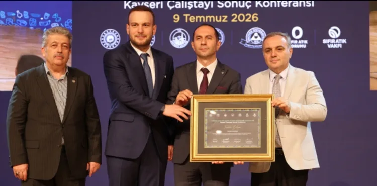 MELİKGAZİ BELEDİYESİ'NİN SIFIR ATIK BAŞARISINA TEŞEKKÜR PLAKETİ