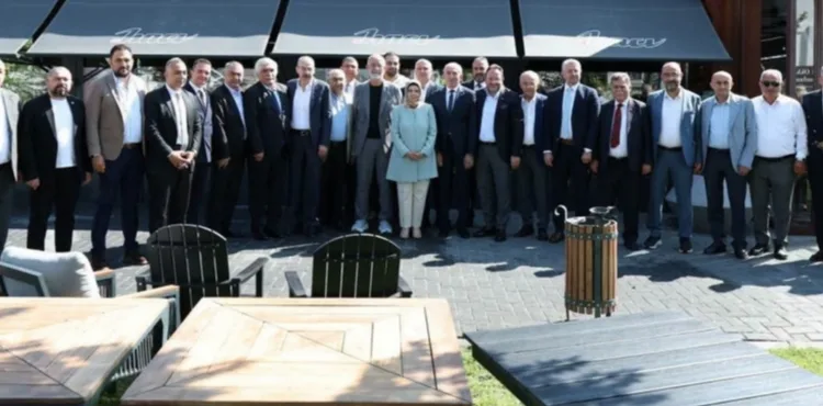 Ayşe Böhürler ev sahipliğinde Kayseri iş dünyası Halkbank yönetimiyle buluştu