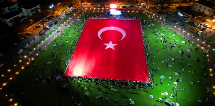 EN BÜYÜK TÜRK BAYRAĞI YİNE TALAS’TA AÇILACAK