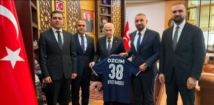 Erciyes 38 FK Başkanı Ersoy’dan MHP Genel Başkanı Devlet Bahçeli’ye ziyaret