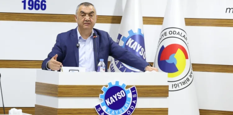 BAŞKANI BÜYÜKSİMİTCİ: "SANAYİCİMİZİN EN BÜYÜK SORUNU FİNANSMANA ERİŞİMDİR"