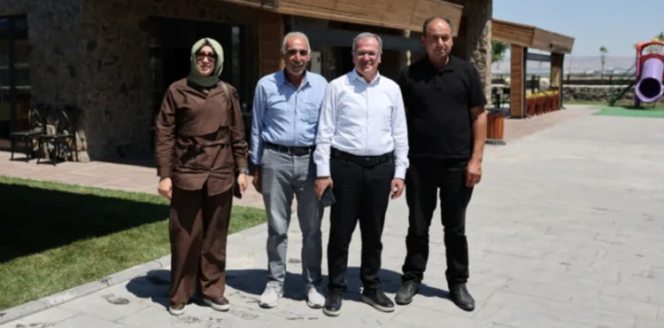 “HÜRMETÇİ SOFRASI YENİLENEN YÜZÜYLE TURİZMİN YENİ BULUŞMA NOKTASI OLDU”